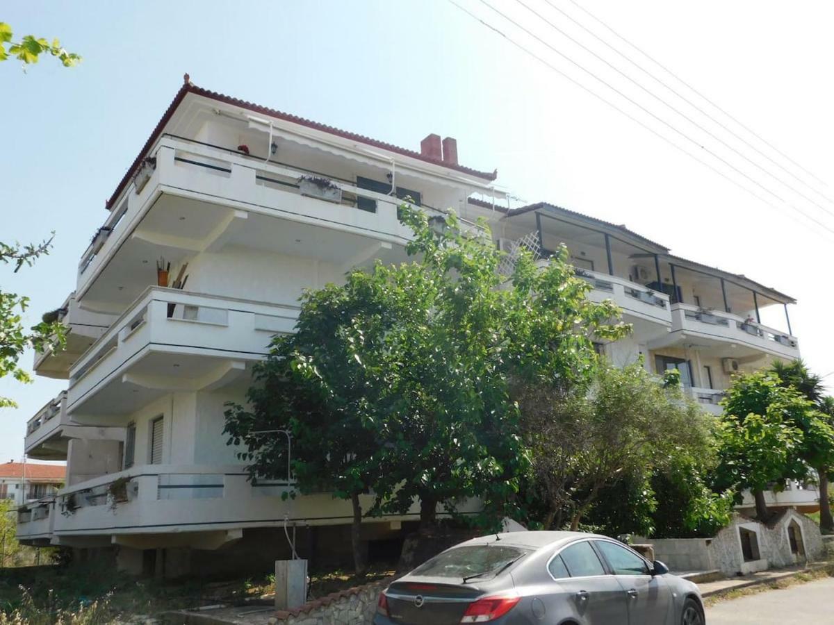 A Bright Home Away From Home Parálion Ástros 外观 照片
